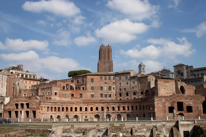 Gli edifici in laterizio dei Mercati di Traiano a Roma